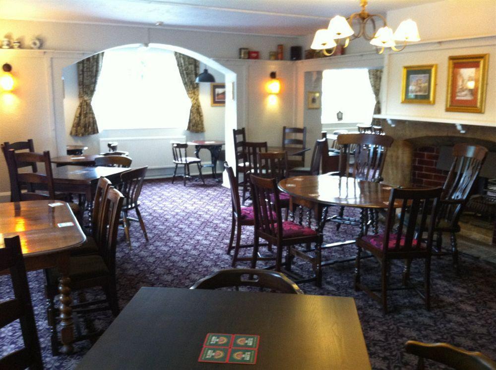 The Black Bull Inn Escrick Exterior foto