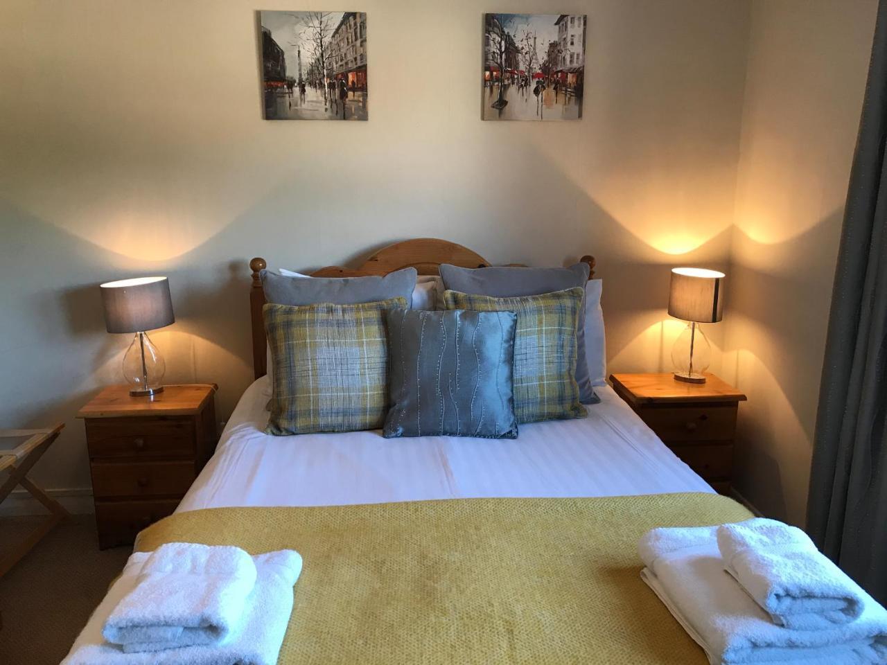 The Black Bull Inn Escrick Habitación foto